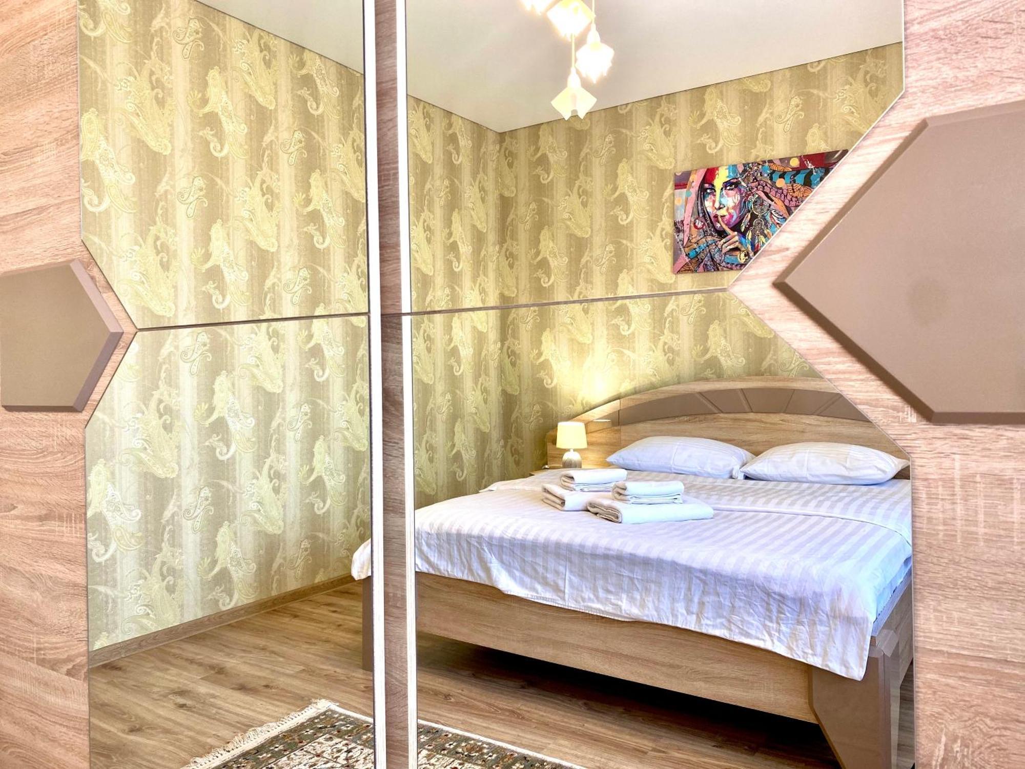 Apartpoltava Новий Будинок, В Самому Центрі 2-Окремі Кімнати, Панорамний Балкон Zewnętrze zdjęcie