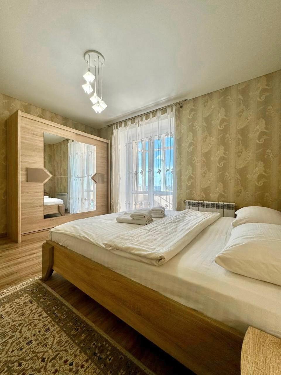 Apartpoltava Новий Будинок, В Самому Центрі 2-Окремі Кімнати, Панорамний Балкон Zewnętrze zdjęcie