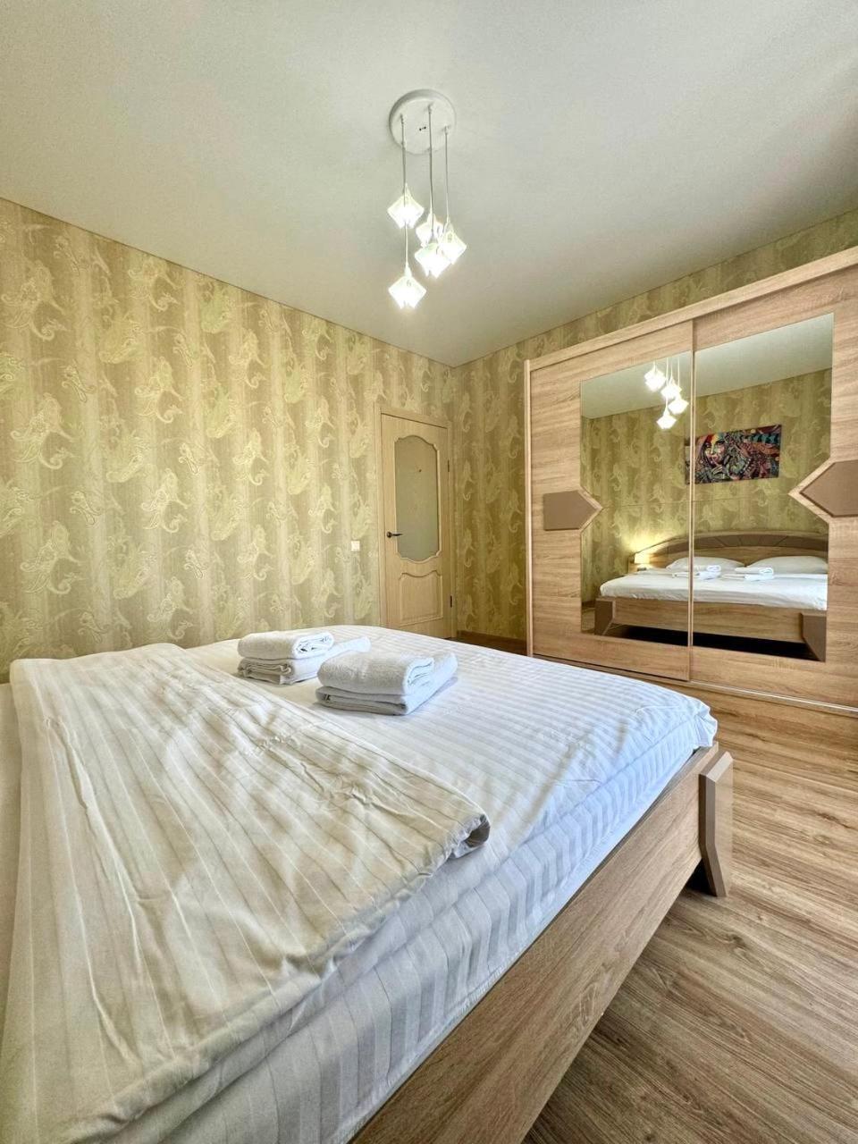 Apartpoltava Новий Будинок, В Самому Центрі 2-Окремі Кімнати, Панорамний Балкон Zewnętrze zdjęcie